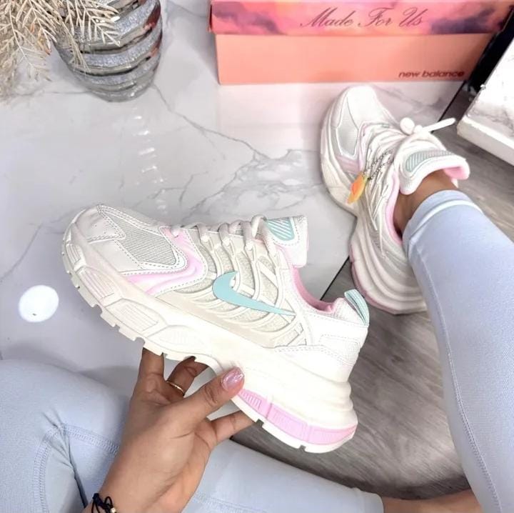 NIKE BEIGE-ROSA DAMA